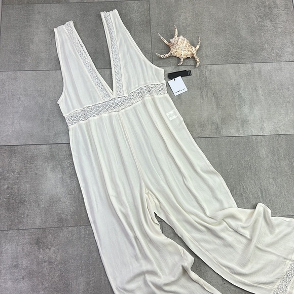 🔆O’NEILL🔆 SANDE JUMPSUIT COVER UP ROMPER BEAUTIFUL COMFY - Picture 2 of 16